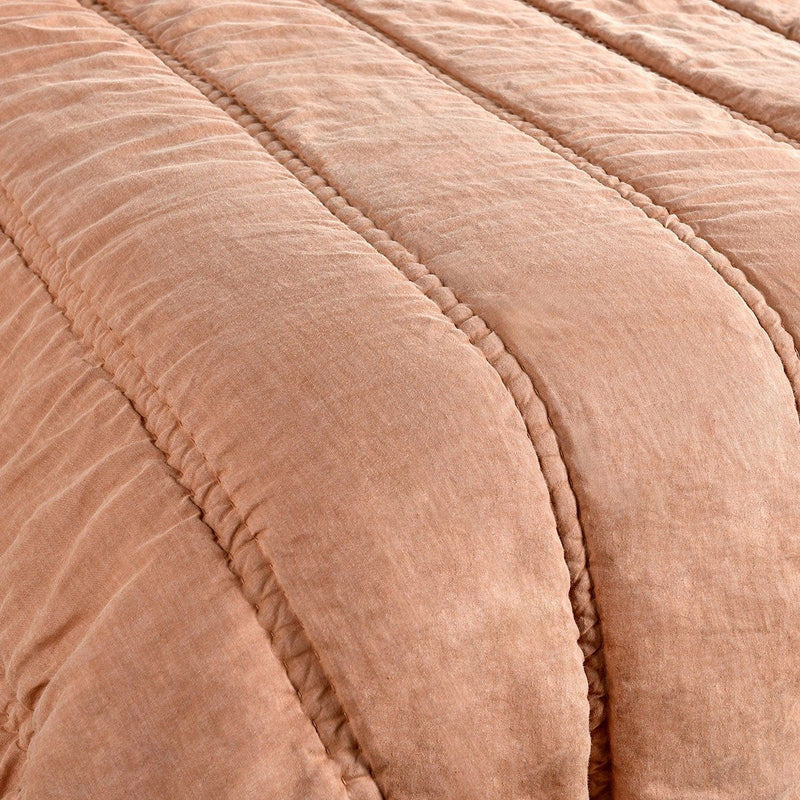 Rowen - Quilt Set - R&R Furniture Gallery (Fountain Valley, CA)