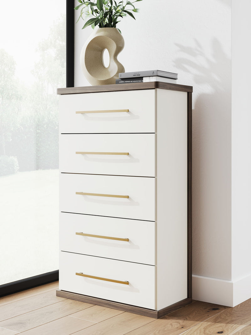 Kendanport - Five Drawer Chest - Brown / White - R&R Furniture Gallery (Fountain Valley, CA)