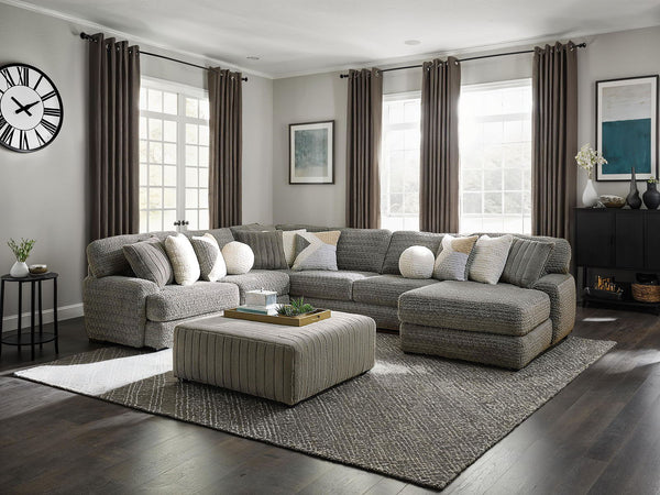 Elmhurst - U-shaped Sectional