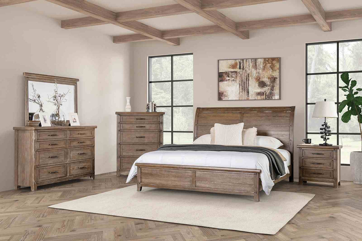 Merthyr - 5 Pc. Queen Bedroom Set w/ Chest