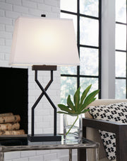Brookthrone - Metal Table Lamp (Set of 2) - Black - R&R Furniture Gallery (Fountain Valley, CA)