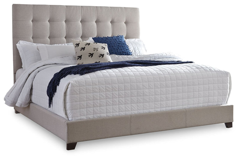 Dolante - Upholstered Bed - R&R Furniture Gallery (Fountain Valley, CA)