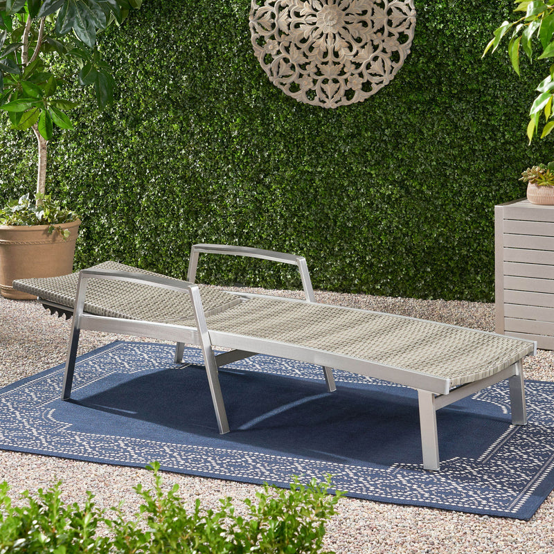 Oxton - Chaise Lounge - R&R Furniture Gallery (Fountain Valley, CA)
