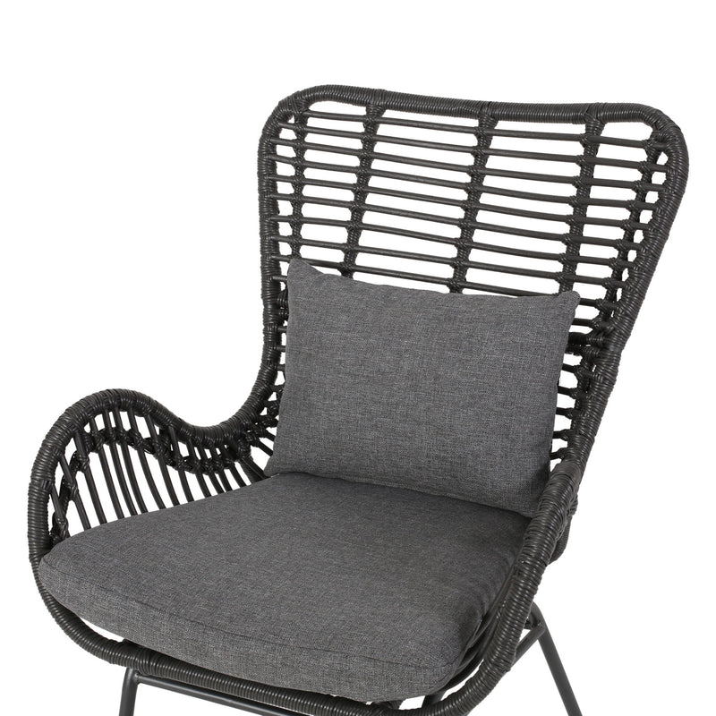 Modern Aesthetic Outdoor Rattan Accent Chair With Metal Legs - R&R Furniture Gallery (Fountain Valley, CA)