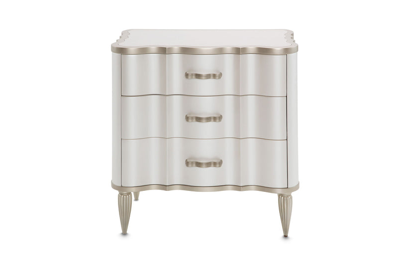 London Place - Nightstand - Creamy Pearl - R&R Furniture Gallery (Fountain Valley, CA)