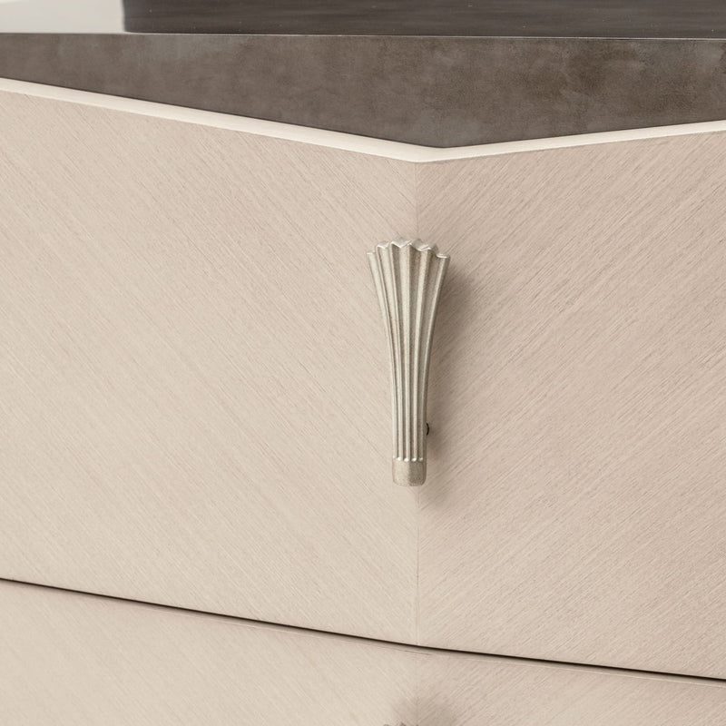 Fantosini - 10-Drawer Mule Chest - R&R Furniture Gallery (Fountain Valley, CA)