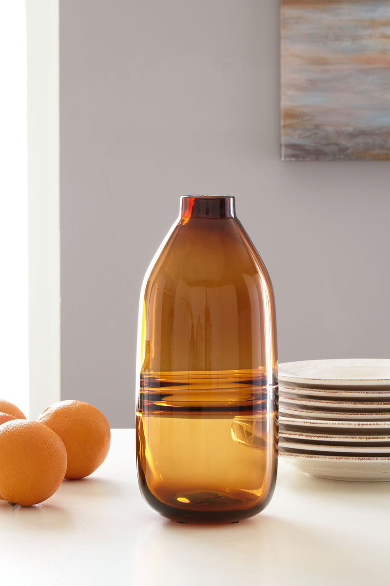 Lemmitt - Vase - Amber - R&R Furniture Gallery (Fountain Valley, CA)