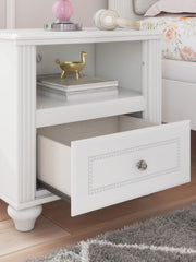 Kozlani - One Drawer Night Stand - White - R&R Furniture Gallery (Fountain Valley, CA)