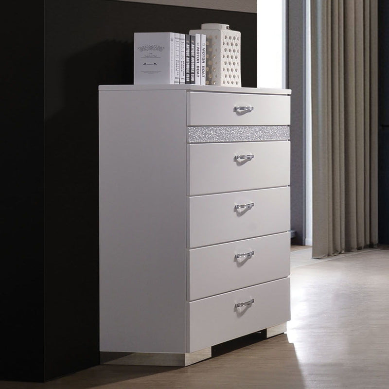 Naima II - Chest - White High Gloss - R&R Furniture Gallery (Fountain Valley, CA)