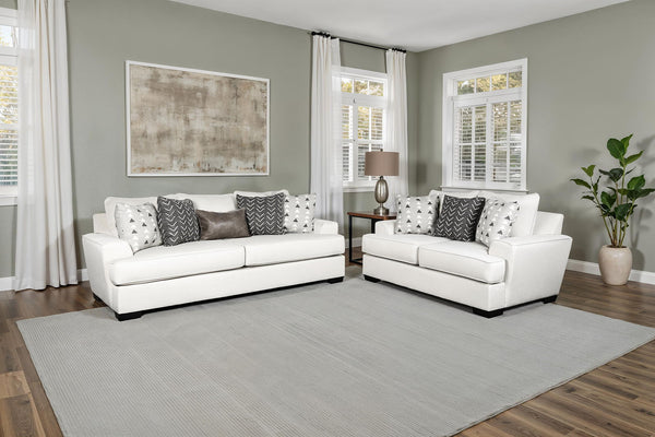 Hyde Park - Sofa+Loveseat