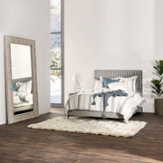 Astrid - Floor Mirror - White - R&R Furniture Gallery (Fountain Valley, CA)