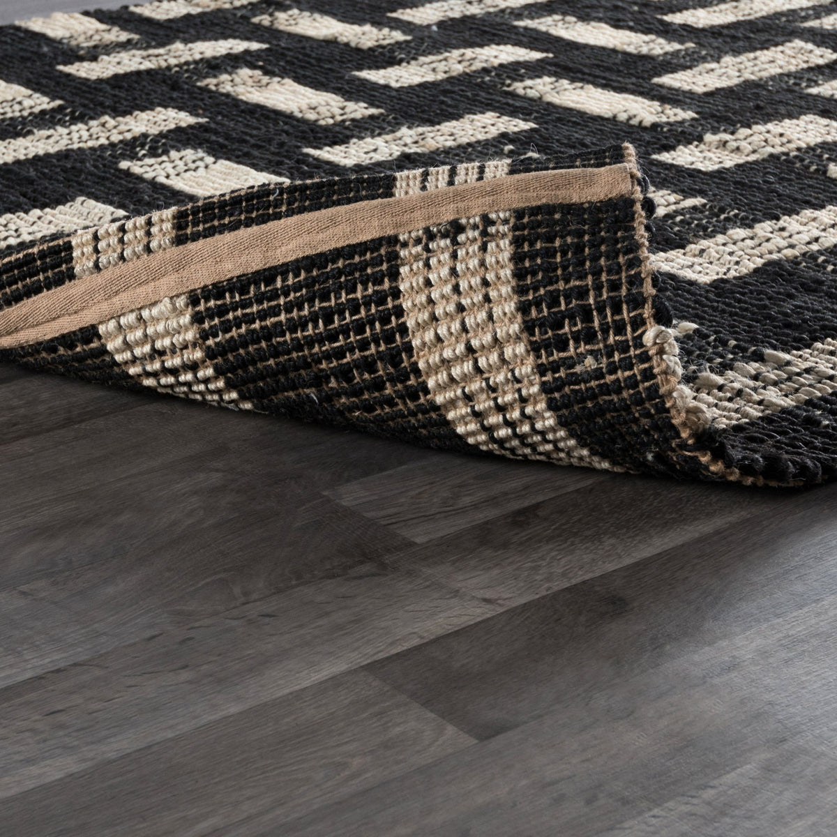 Preston - 2.6' x 8' Rug - R&R Furniture Gallery (Fountain Valley, CA)