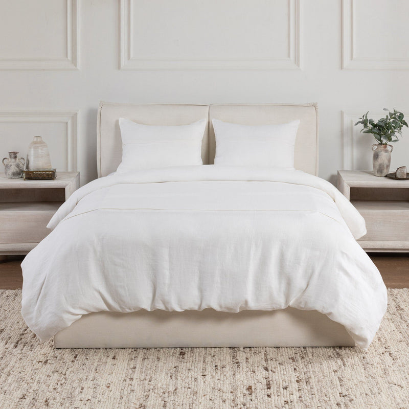 Classic Home Beaumont 3-piece duvet set with matching covers and shams in a stylish, modern design for a cozy bedroom feel.