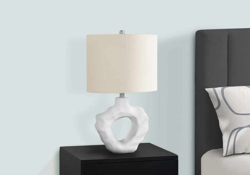 Lighting, Table Lamp, Modern - Cream - R&R Furniture Gallery (Fountain Valley, CA)