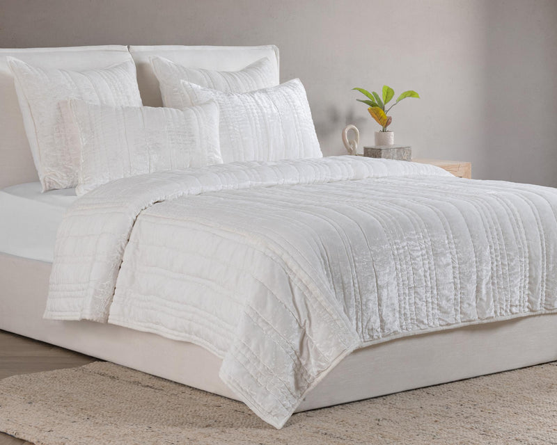 Seville - Quilt - R&R Furniture Gallery (Fountain Valley, CA)