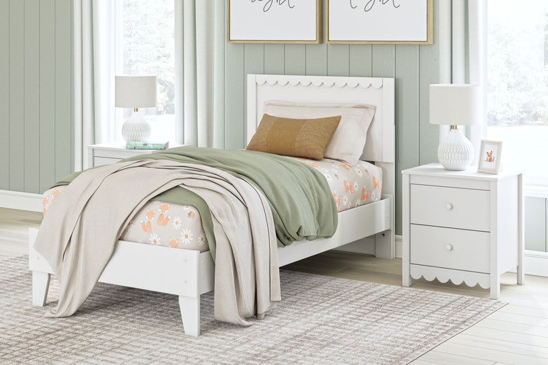 Hallityn - Panel Platform Bed - R&R Furniture Gallery (Fountain Valley, CA)