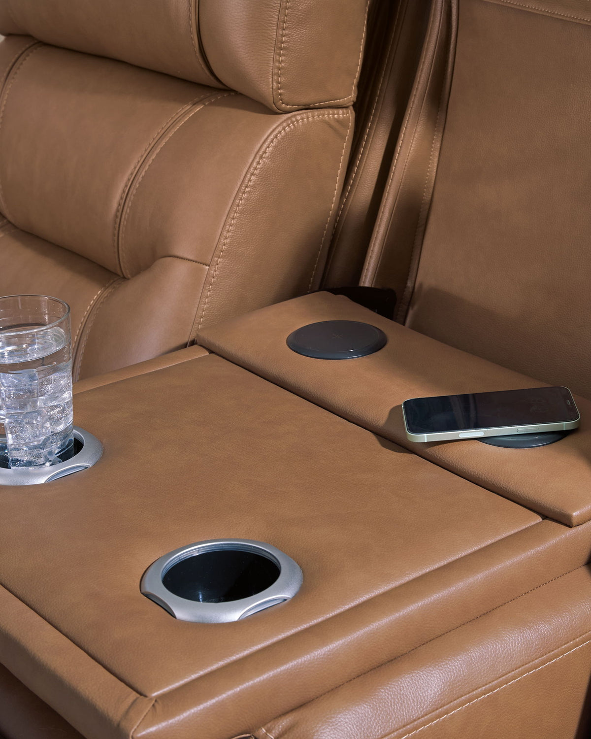 Knightington - Power Reclining Sofa With Audio Seating - R&R Furniture Gallery (Fountain Valley, CA)