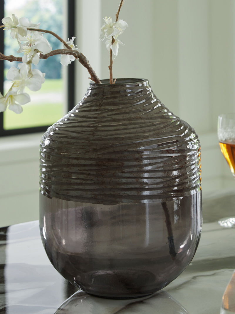 Harpwick - Vase - R&R Furniture Gallery (Fountain Valley, CA)