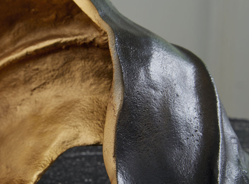 Melinda - Sculpture - Black / Gold Finish - R&R Furniture Gallery (Fountain Valley, CA)