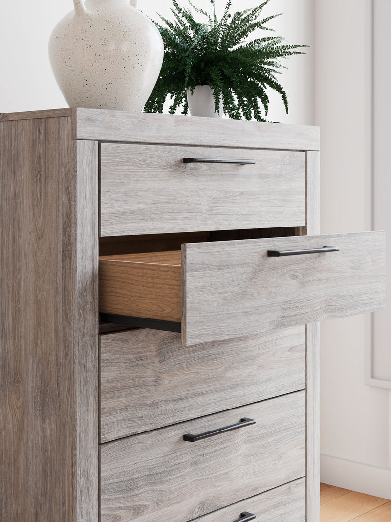 Broachmyn - Five Drawer Chest - R&R Furniture Gallery (Fountain Valley, CA)