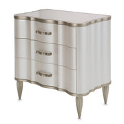 London Place - Nightstand - Creamy Pearl - R&R Furniture Gallery (Fountain Valley, CA)