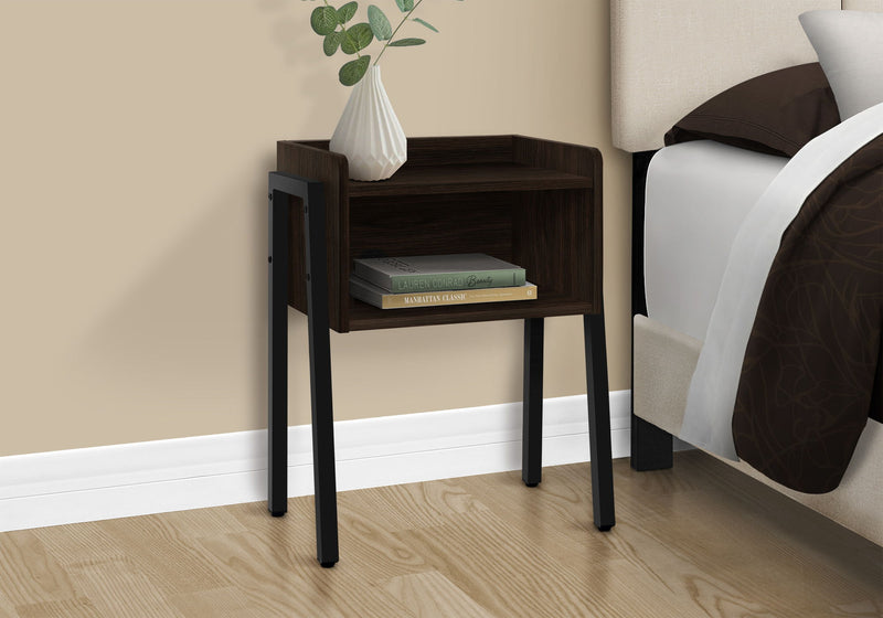 Accent Table, Side Contemporary & Modern Design - R&R Furniture Gallery (Fountain Valley, CA)