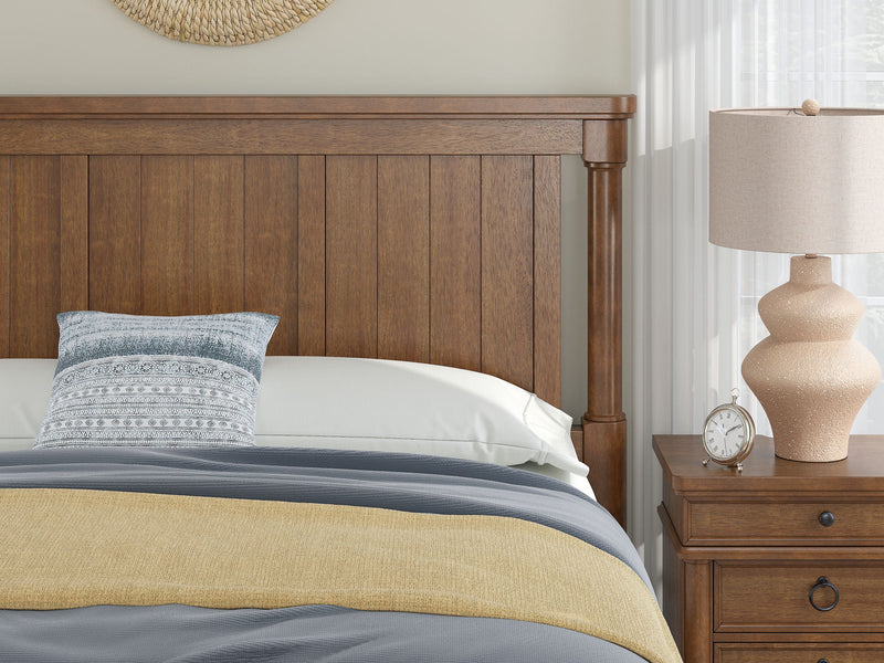 Rowlenstown - Poster Bed - R&R Furniture Gallery (Fountain Valley, CA)