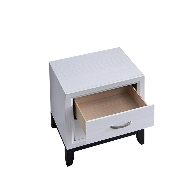 Glasgow - Nightstand With English Dovetail Drawers - R&R Furniture Gallery (Fountain Valley, CA)