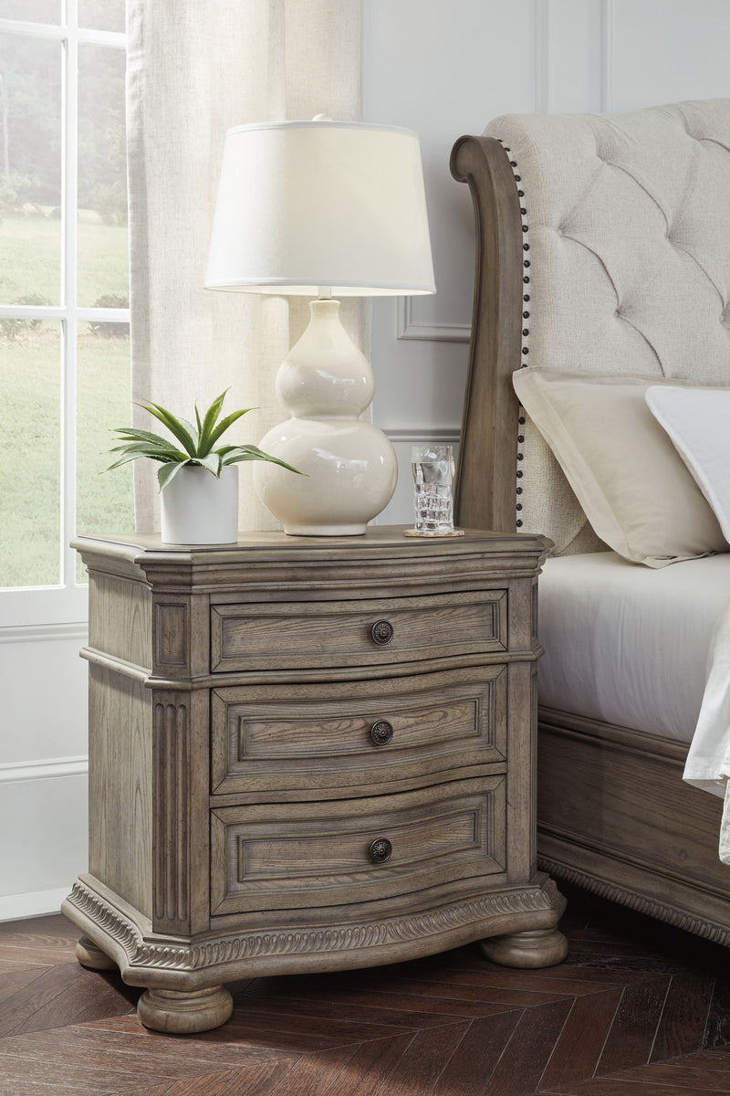 Ardenfield - Three Drawer Night Stand - Light Brown - R&R Furniture Gallery (Fountain Valley, CA)