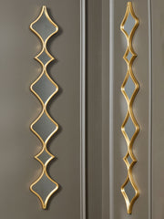 Harriswood - Accent Mirror Set (Set of 2) - Gold Finish - R&R Furniture Gallery (Fountain Valley, CA)