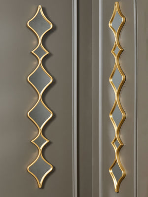 Harriswood - Accent Mirror Set (Set of 2) - Gold Finish - R&R Furniture Gallery (Fountain Valley, CA)