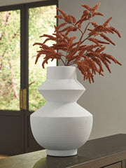 Naveen - Vase - R&R Furniture Gallery (Fountain Valley, CA)