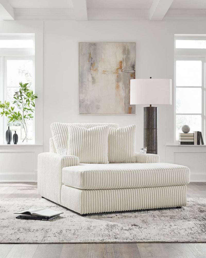 Lindyn - Chaise - R&R Furniture Gallery (Fountain Valley, CA)