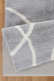Loft Shag - 5' 3" X 7' Shaggy Area Rug - Gray - R&R Furniture Gallery (Fountain Valley, CA)