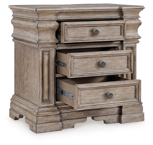 Blairhurst - Three Drawer Night Stand - Light Grayish Brown - R&R Furniture Gallery (Fountain Valley, CA)