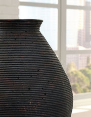 Hannela - Vase - R&R Furniture Gallery (Fountain Valley, CA)