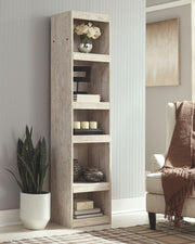 Willowton - Pier - 4 Shelves - Whitewash - R&R Furniture Gallery (Fountain Valley, CA)