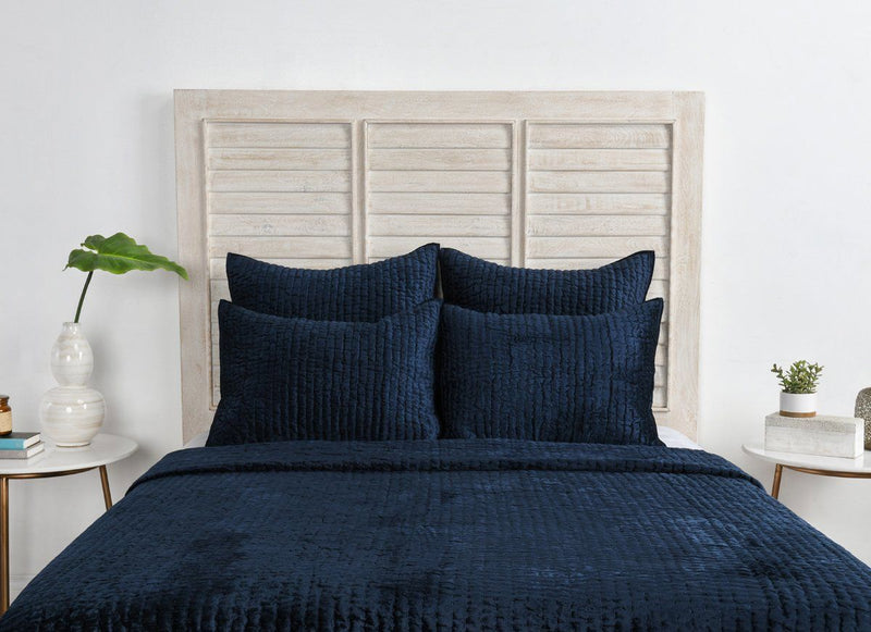 Bari - Velvet Quilt - R&R Furniture Gallery (Fountain Valley, CA)