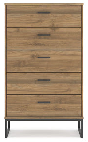 Deanlow - Five Drawer Chest - Honey - R&R Furniture Gallery (Fountain Valley, CA)