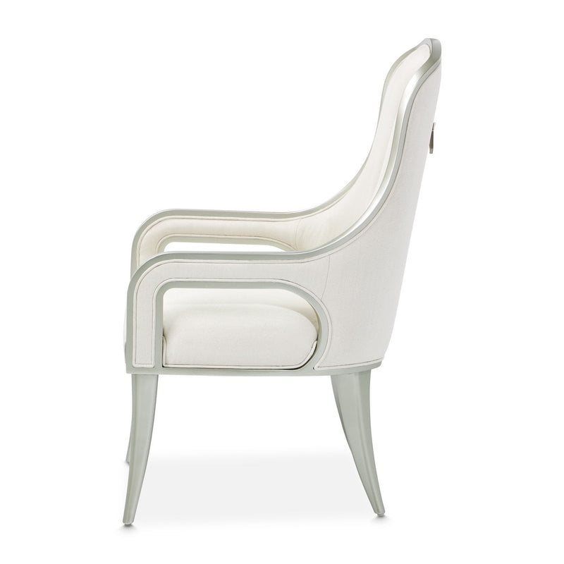 Penthouse - Chair