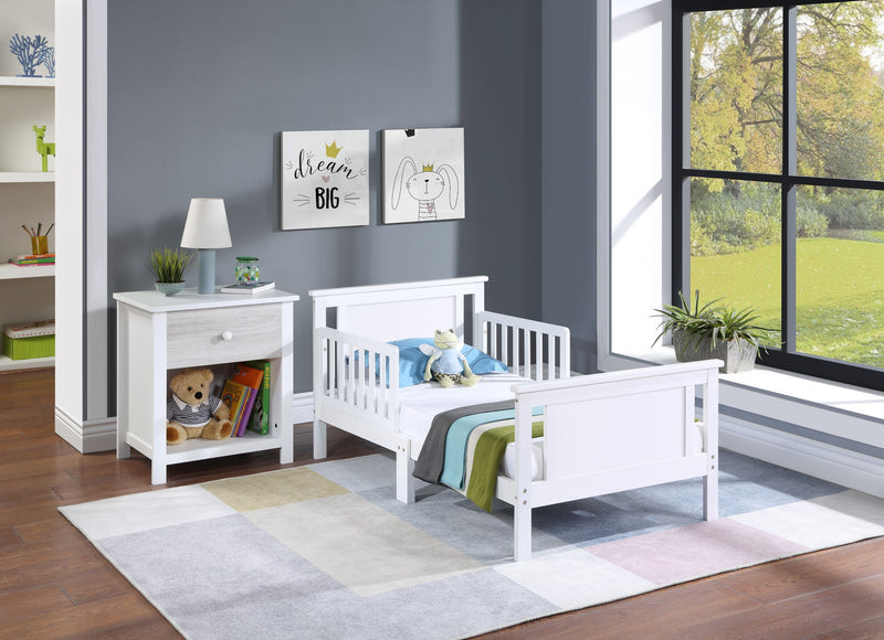 Connelly - Reversible Panel Toddler Bed - R&R Furniture Gallery (Fountain Valley, CA)