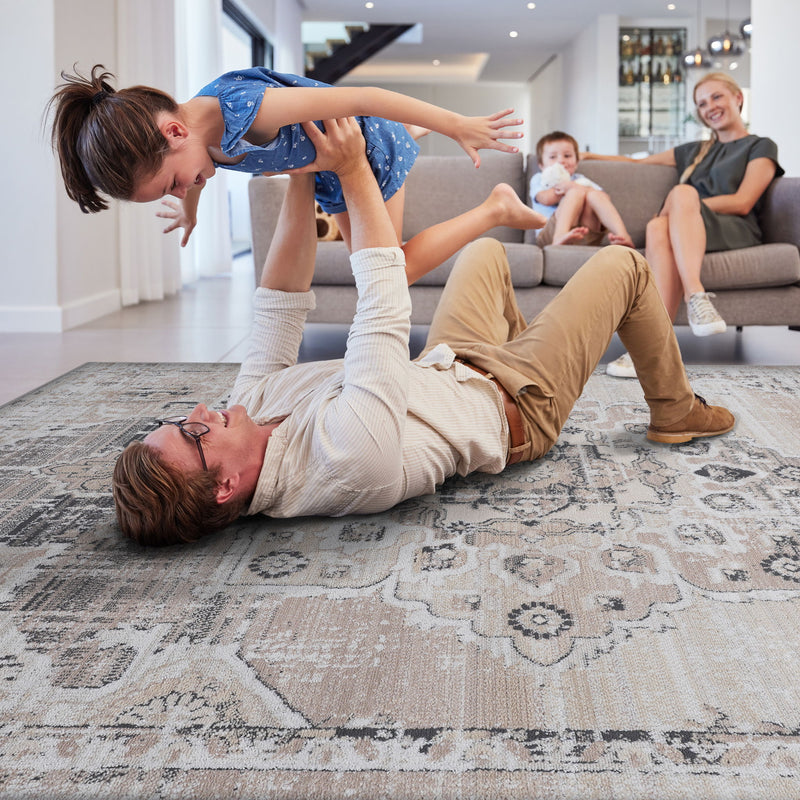 Payas - 8' X 10' Medallion Area Rug - Cream / Beige - R&R Furniture Gallery (Fountain Valley, CA)