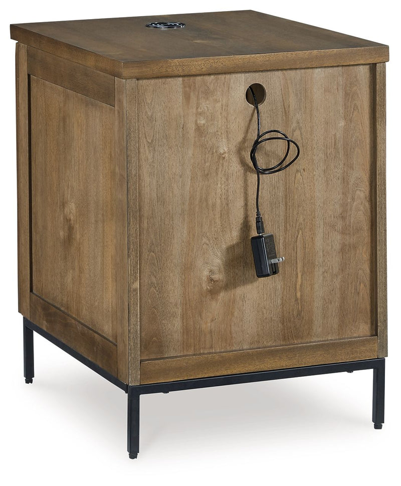 Torlanta - Chair Side End Table - Brown - R&R Furniture Gallery (Fountain Valley, CA)
