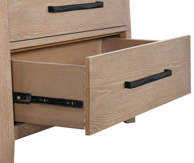 Breckenridge - 5 Drawer Chest - Brown