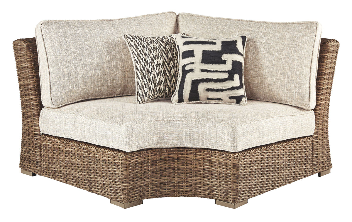 Beachcroft - Curved Corner Chair w/Cushion - Beige - R&R Furniture Gallery (Fountain Valley, CA)