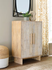 Dallinbury - Accent Cabinet - Natural / White Wash - R&R Furniture Gallery (Fountain Valley, CA)
