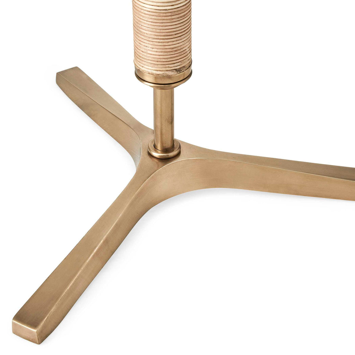 It’S A Wrap - Floor Lamp - Brass / Gold / Woodtone