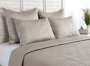 Diamond - Quilt - R&R Furniture Gallery (Fountain Valley, CA)