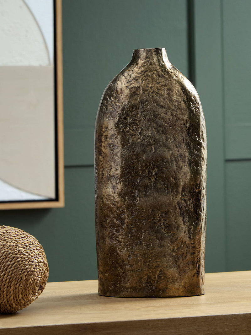 Wallmond - Vase - R&R Furniture Gallery (Fountain Valley, CA)
