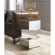 Dominic - 20" End Table - Mirrored - R&R Furniture Gallery (Fountain Valley, CA)